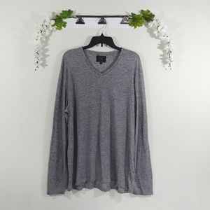 Guess sz:XXL Sheer Gray Long Sleeve V-Neck Top